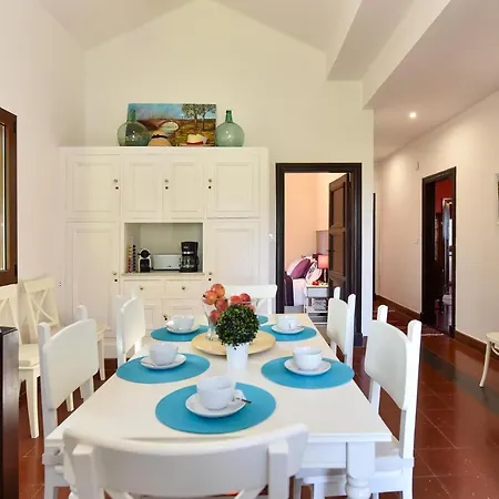 Lodge Madronal With Pool In Gran Canaria
